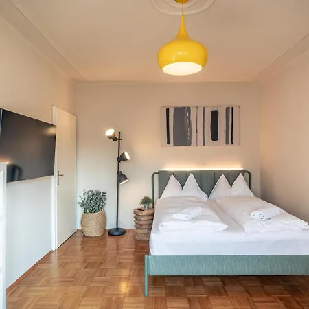 Апартаменты Domus *